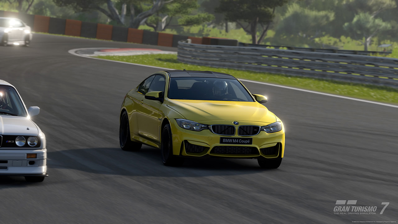 BMW M4 Coupe '14 - Stock