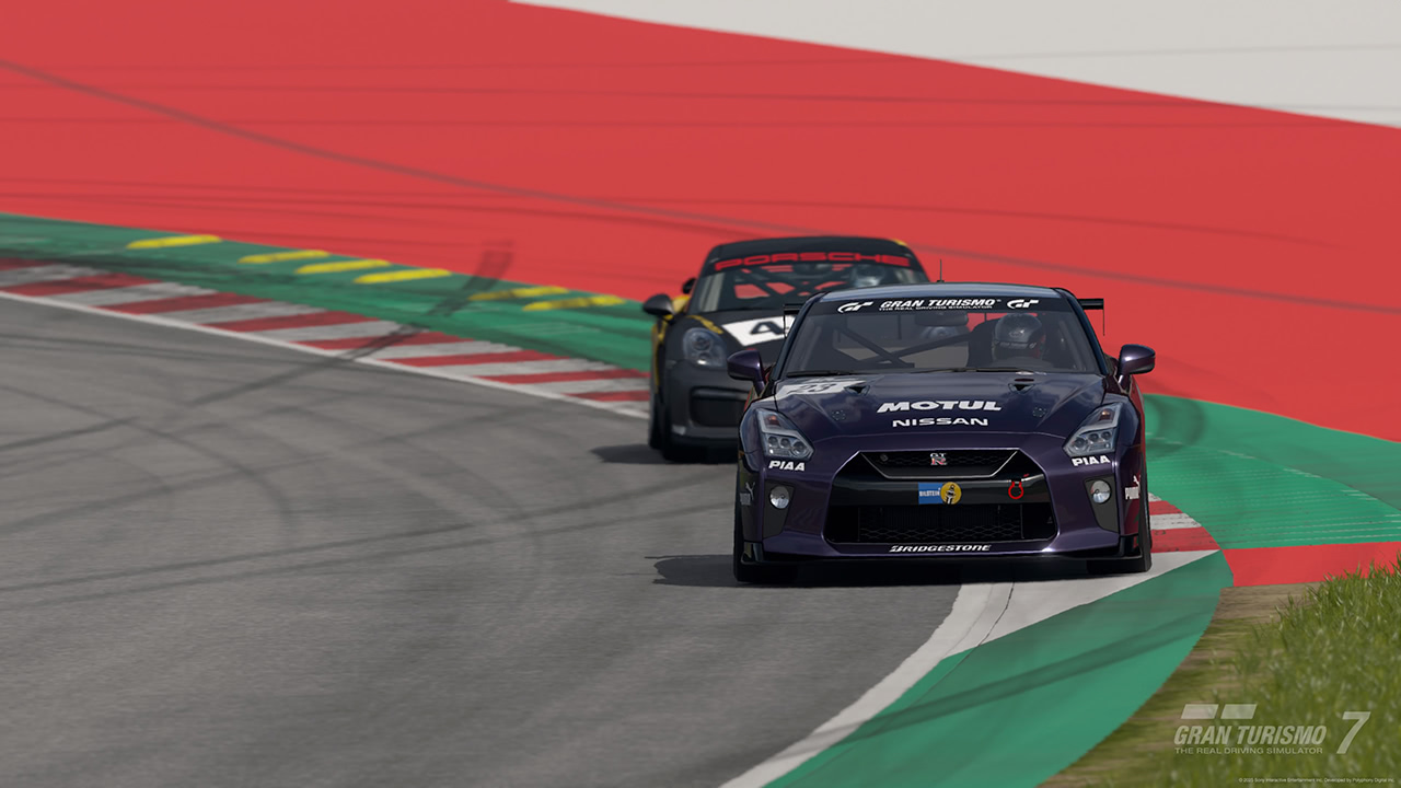 Nissan GT-R Gr.4 - Stock